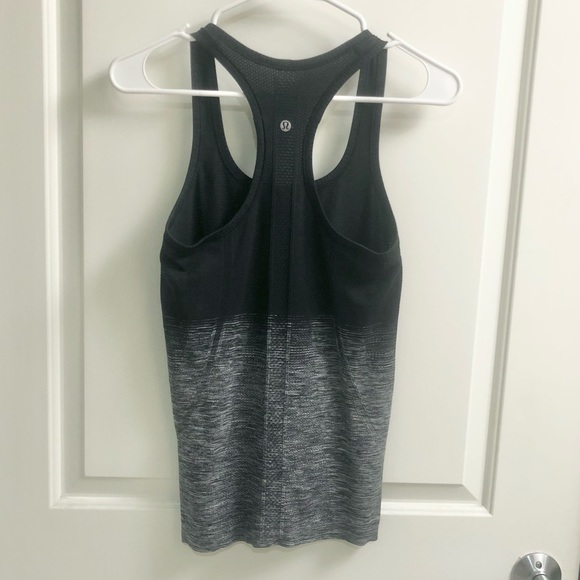 Lululemon Ombré Swiftly Tech Tank - Picture 6 of 7